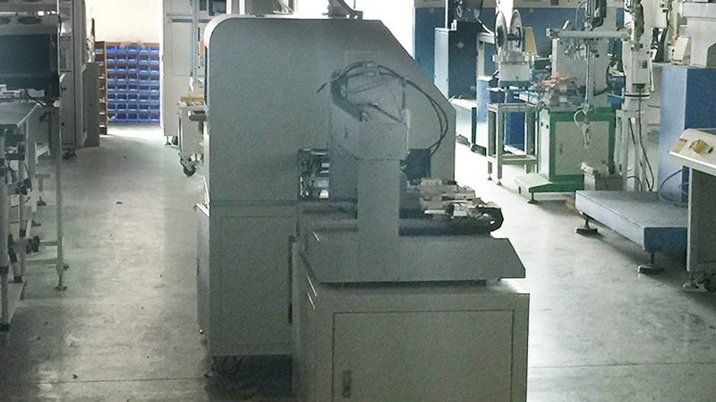工厂无人搬运车：安装价格背后的考量因素