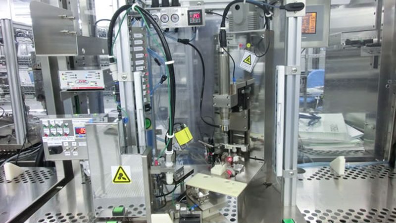 PET瓶饮料灌装生产线：揭秘其核心技术与选型要点